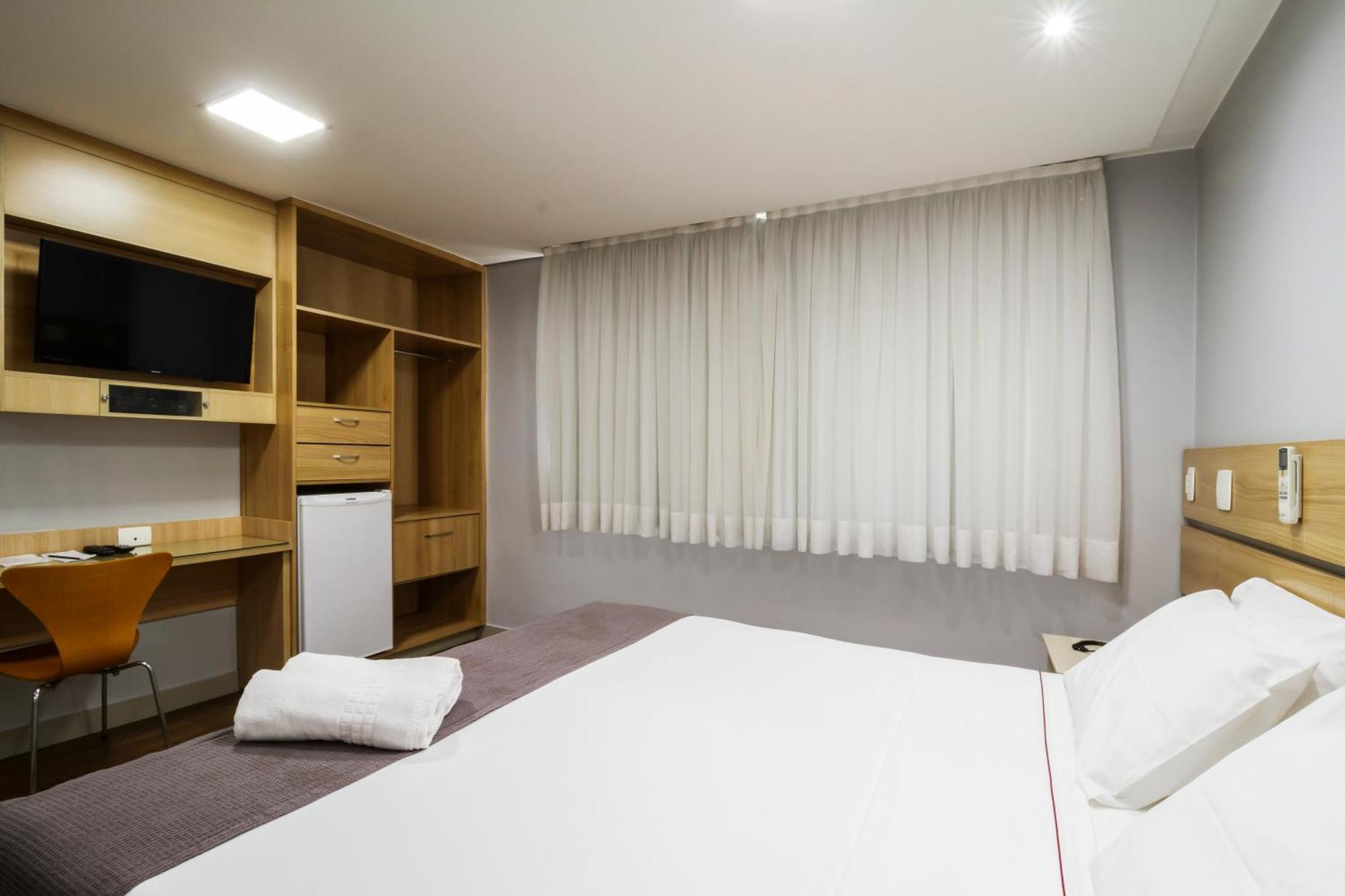 Imperial Plaza Hotel Тагуатинга Экстерьер фото